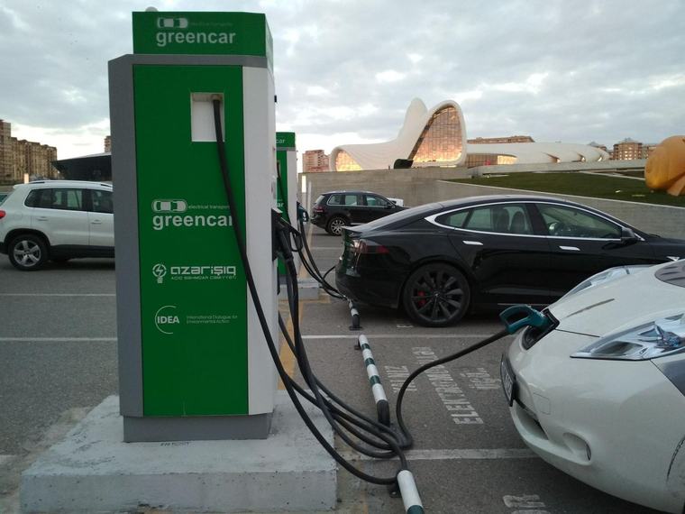 Azerbaijan imports EVs, hybrids worth nearly $290 million
