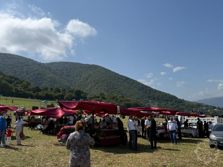 Göygöldə moruq festivalı: Sərgilər, konsertlər və əyləncə