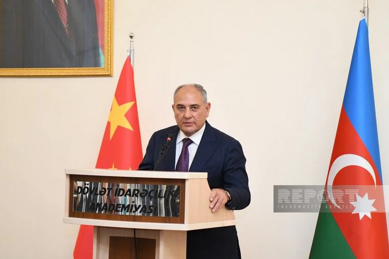 Tahir Budaqov: Azərbaycan və Çin dövlət idarəçiliyi sahəsində əlaqələri inkişaf etdirməyi planlaşdırır