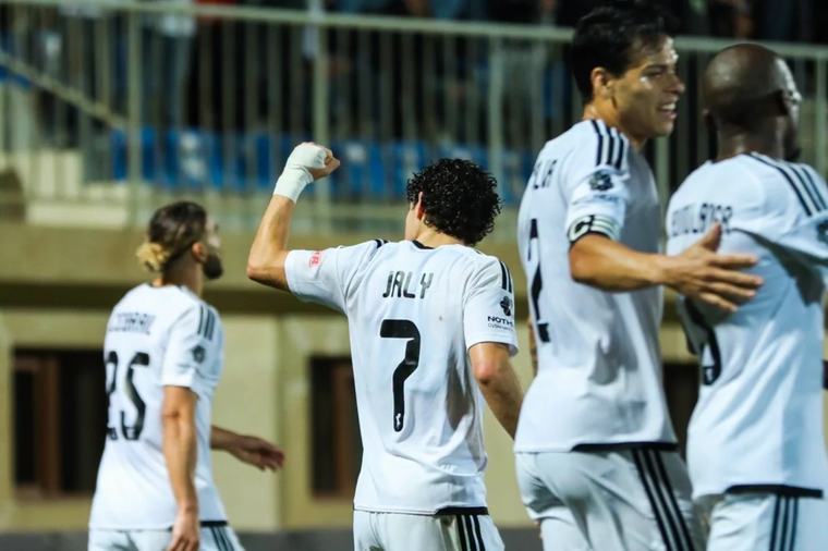"Qarabağ" 10 nəfərlə "Sumqayıt"a qalib gəlib