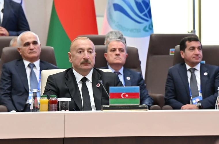 İlham Əliyevin sosial media hesablarında "ŞƏT plyus" formatında görüşündəki çıxışına dair paylaşım edilib