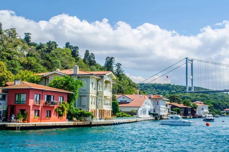 Türkiyədə bu məşhurların QANUNSUZ TİKİLƏN EVLƏRİ SÖKÜLƏCƏK