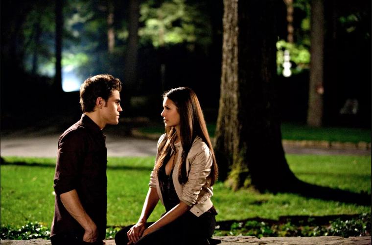 Vampire Diaries stars back together on screen