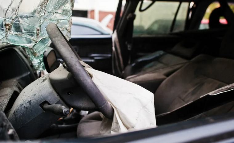 Тяжелая авария в Бейлагане: отец погиб, дочь получила травмы