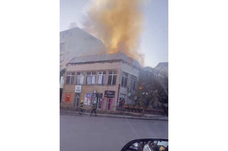 Xırdalanda obyektdə yanğın