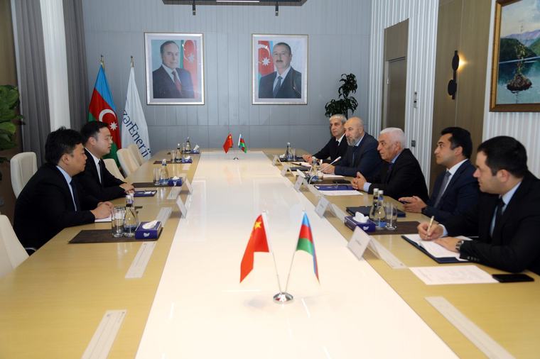 AzerEnerji, China’s Universal Energy explore new opportunities for cooperation
