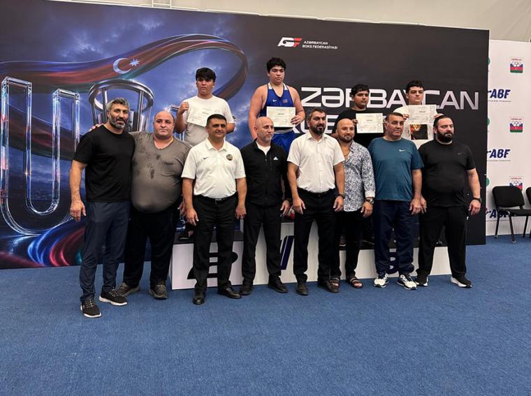 Azərbaycanı U-15 Avropa çempionatında təmsil edəcək boksçular – FOTO