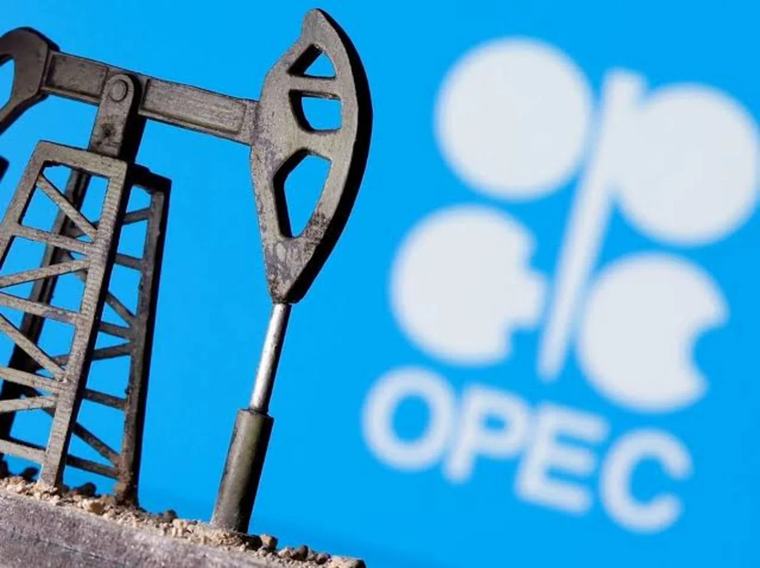 Семь стран ОПЕК+ сохранят сентябрьские квоты по добыче нефти в октябре